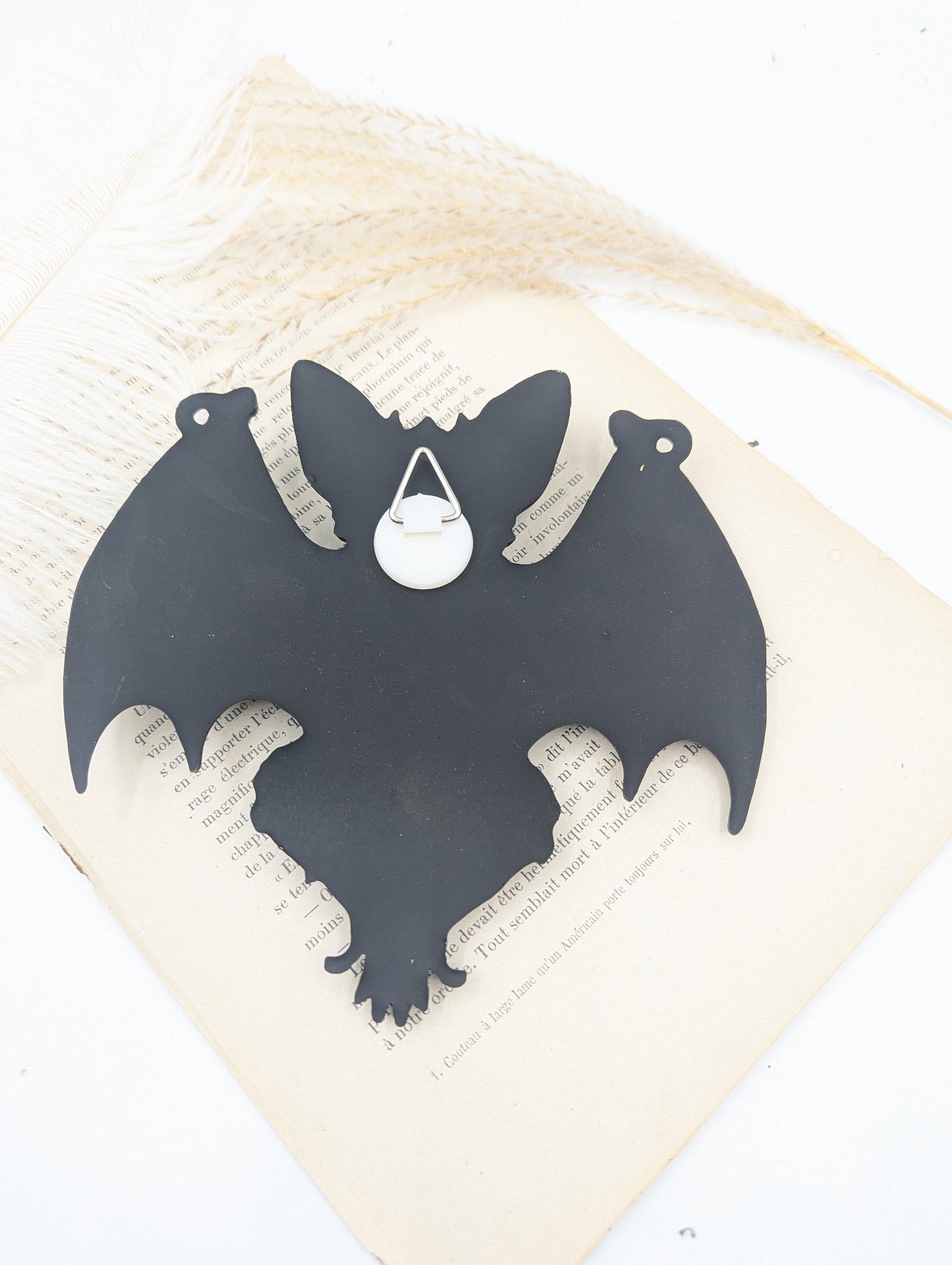 Décoration murale chauve-souris gothique steampunk – motifs celtiques, noir antique & cabinet de curiosité