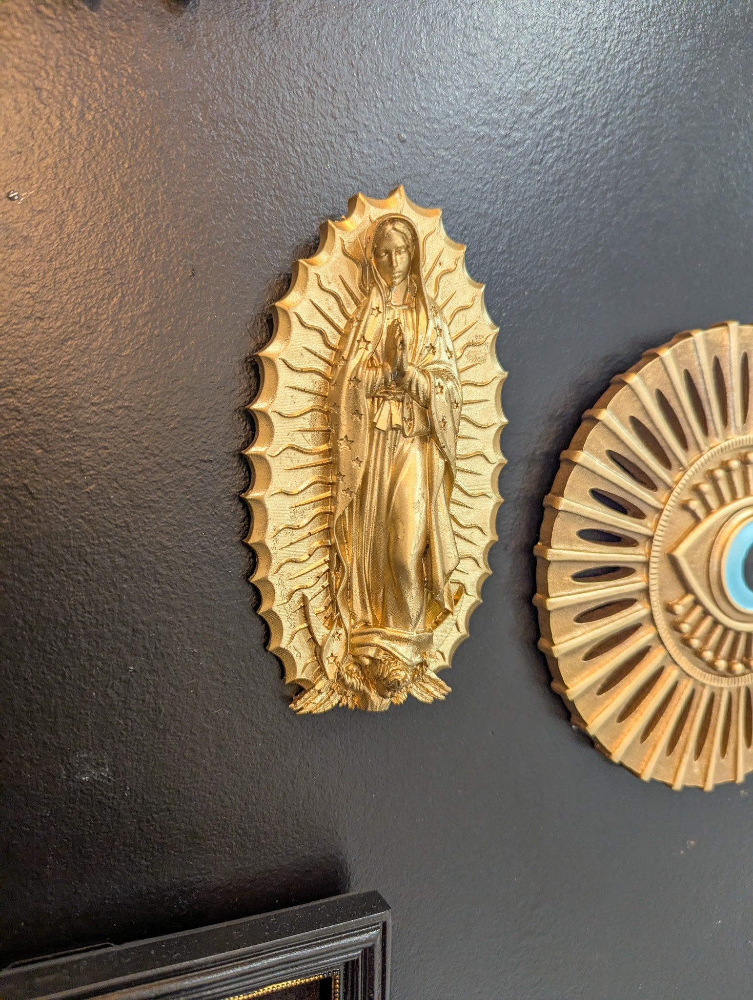 Vierge de guadaloupe ex voto cabinet de curiosite