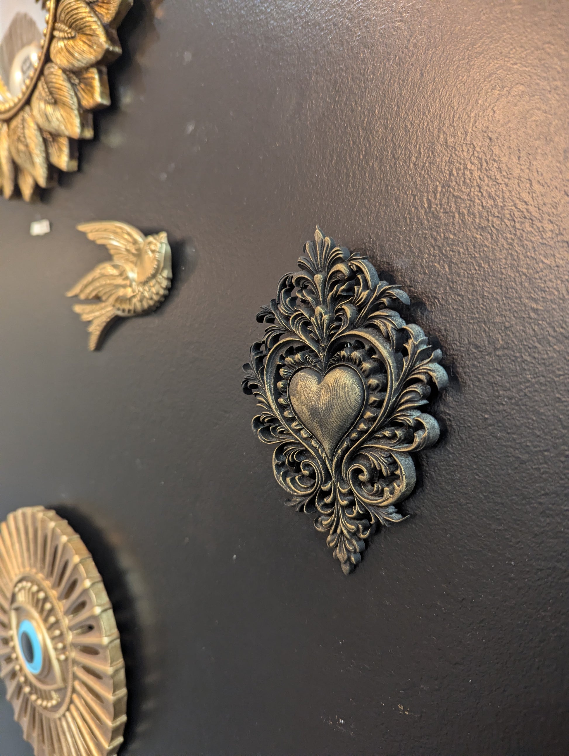 cabinet de curiosite coeur sacre ex voto