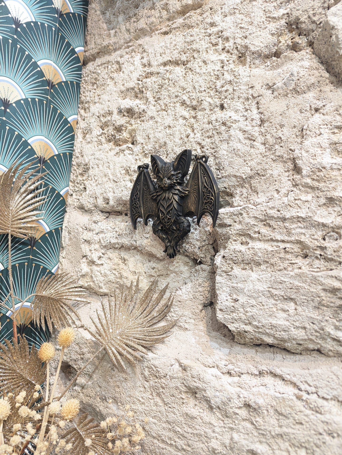 Cabinet de curiosité – chauve-souris murale gothique aux motifs celtiques noir antique