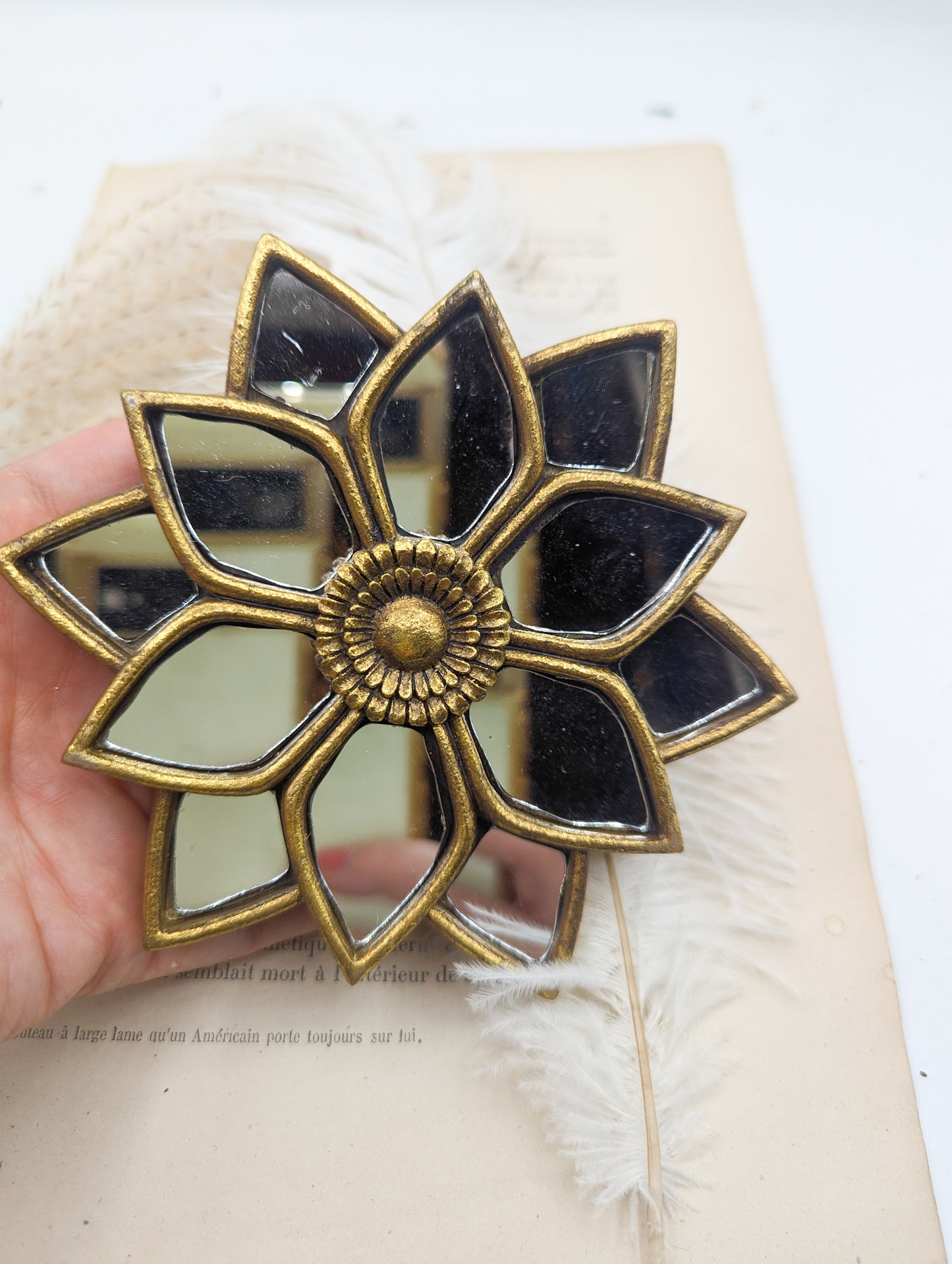 Fleur miroir bohème vintage – vue de face décoration murale
