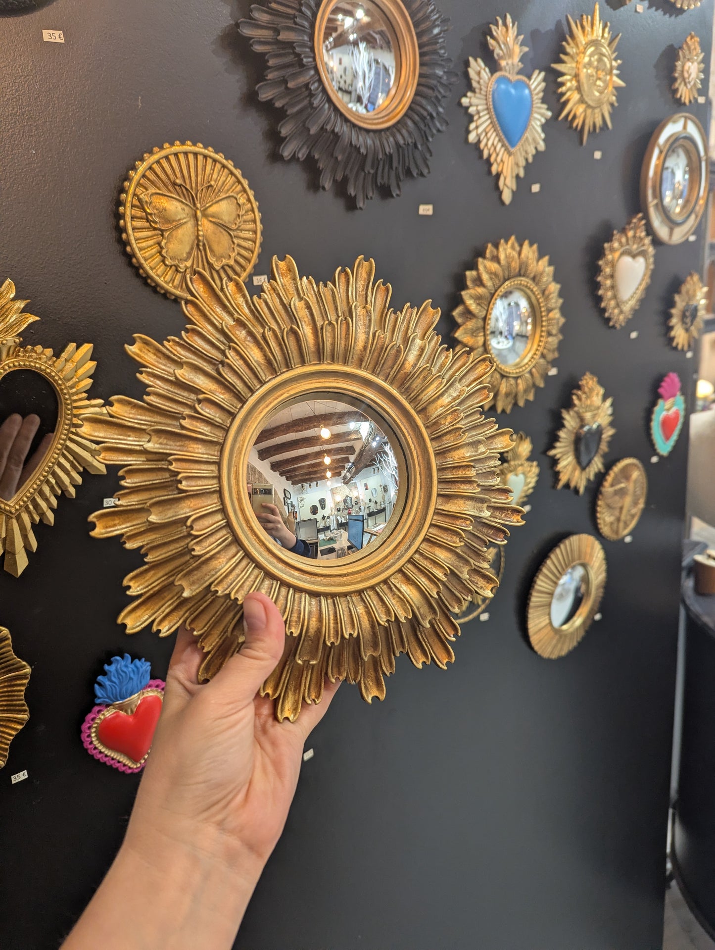Miroir soleil décoratif pour intérieur cabinet de curiosités et univers fantastique