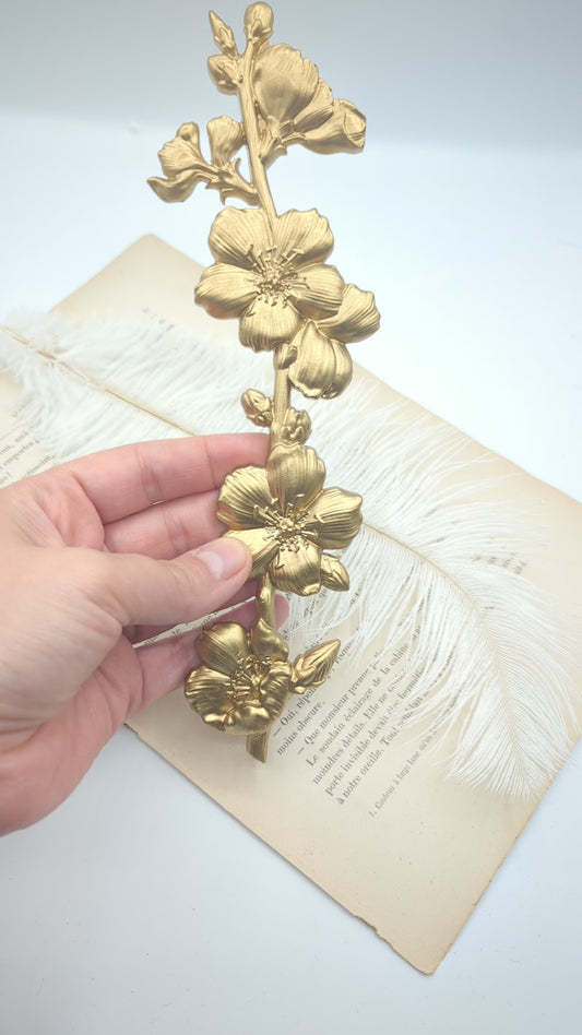 Décoration murale branche Sakura – Fleur de cerisier japonaise poétique & zen